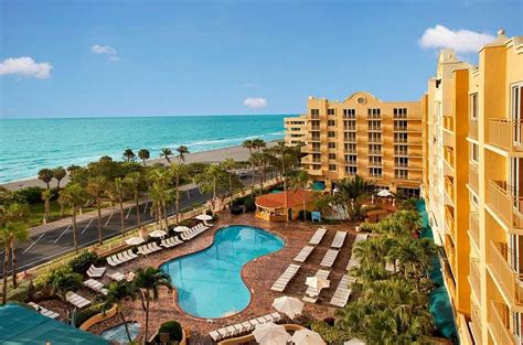 hotels in deerfield wi
